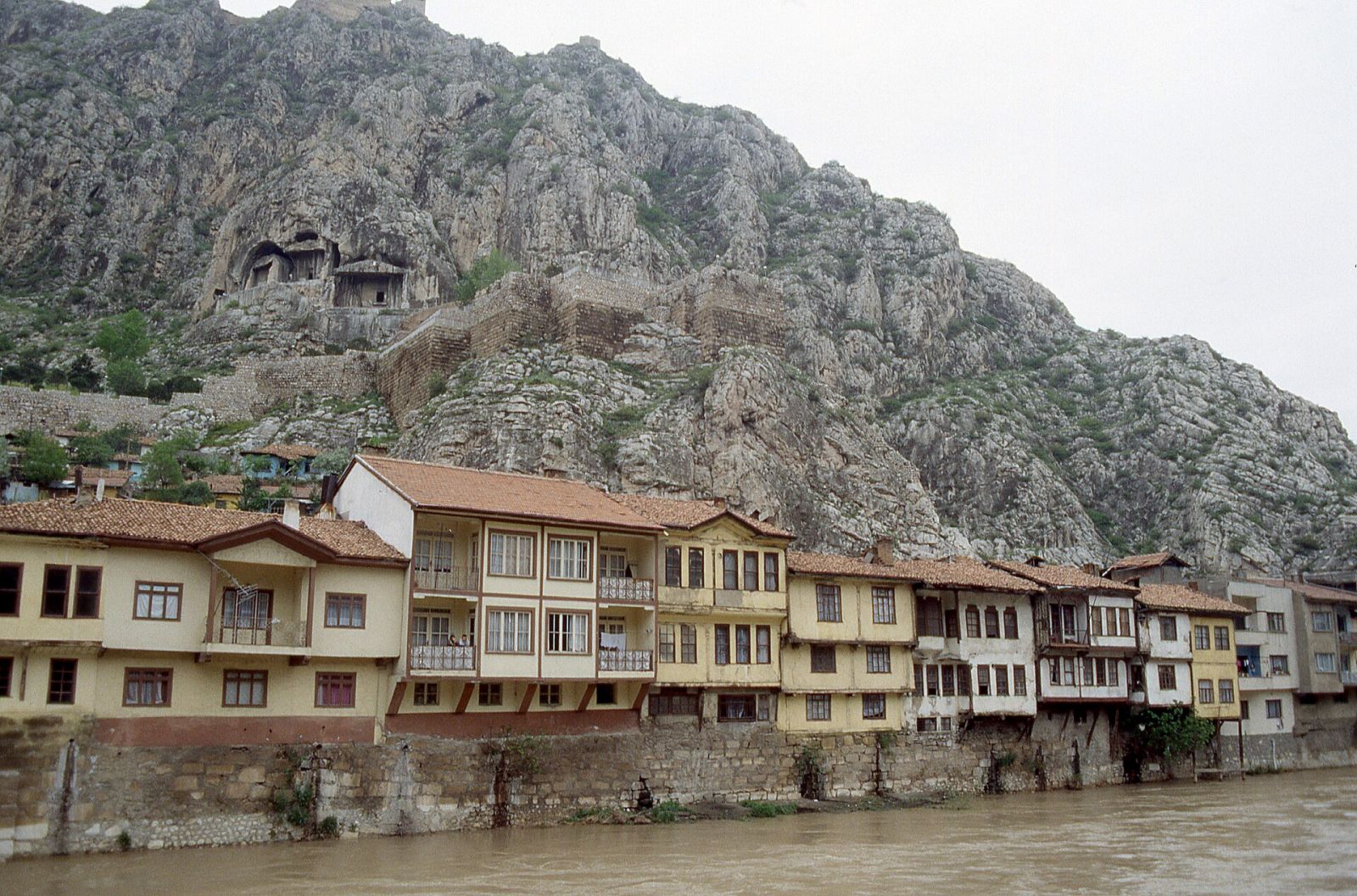 Yalıboyu Evleri — Amasya Web Tasarım